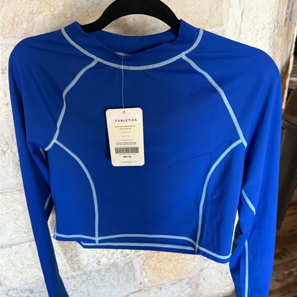 Fabletics Jasmine long sleeve crop‎ top - Picture 5 of 7
